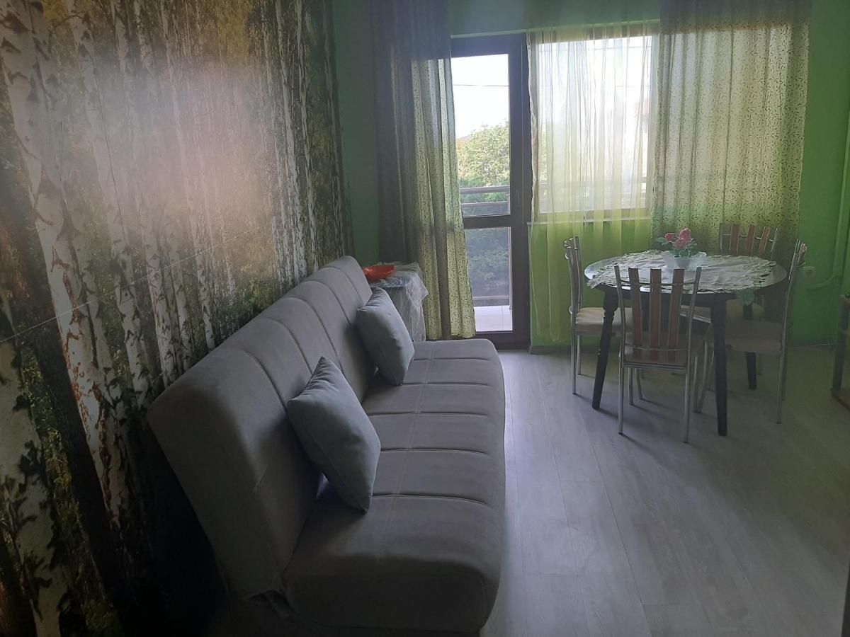 Guest House By The Captain Varna Buitenkant foto