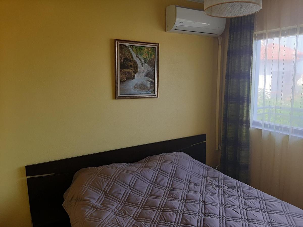 Guest House By The Captain Varna Buitenkant foto